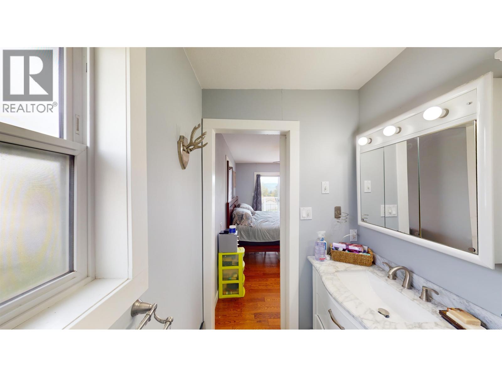 510 DIXON STREET - 19
