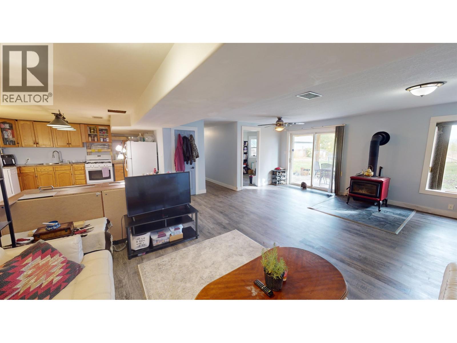 510 DIXON STREET - 26