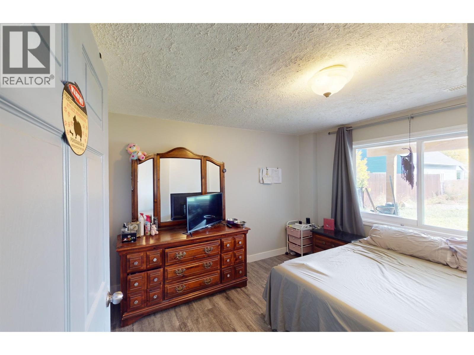 510 DIXON STREET - 23