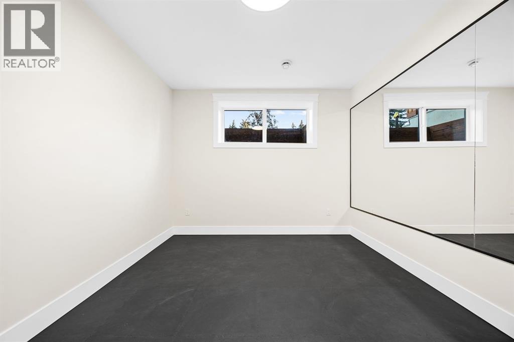 Single Family House for Sale in  Varsity Estates Crescent NW Varsity Calgary 