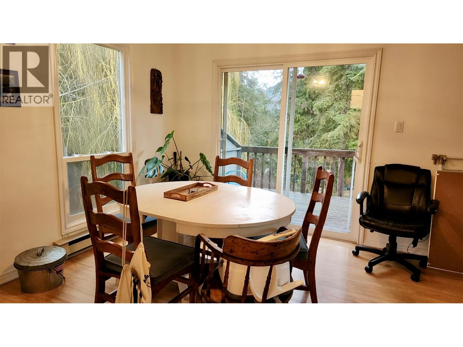 1010 GILKER Street, Nelson