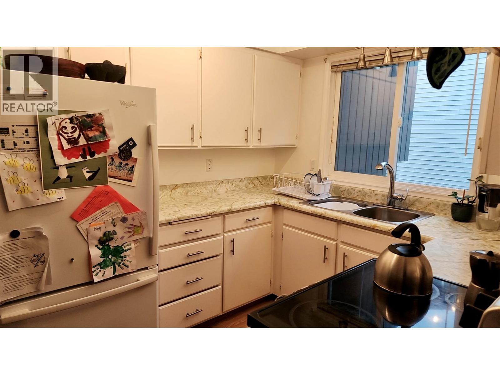 1010 GILKER Street, Nelson