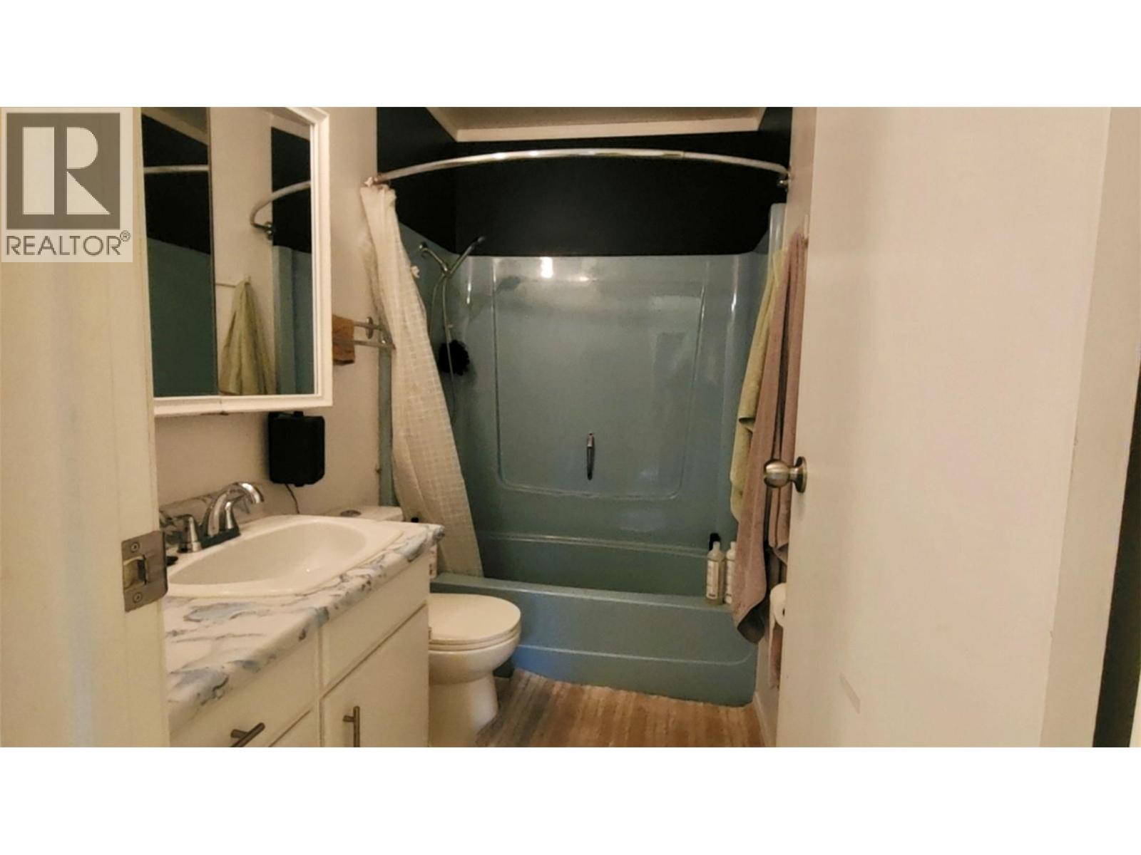 1010 GILKER Street, Nelson