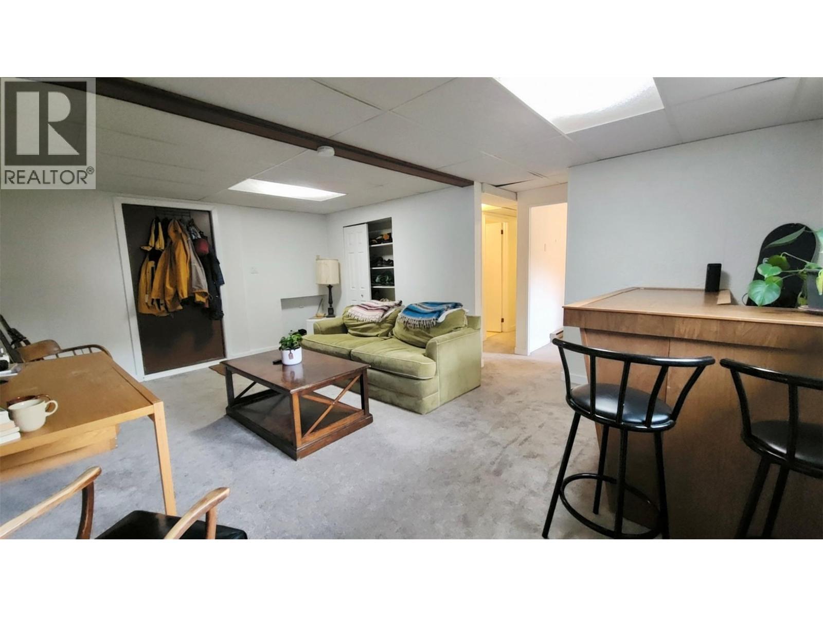 1010 GILKER Street, Nelson