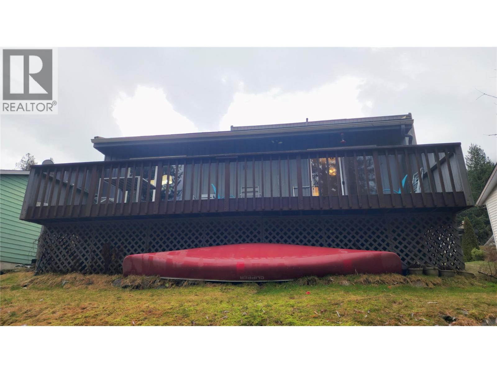 1010 GILKER Street, Nelson