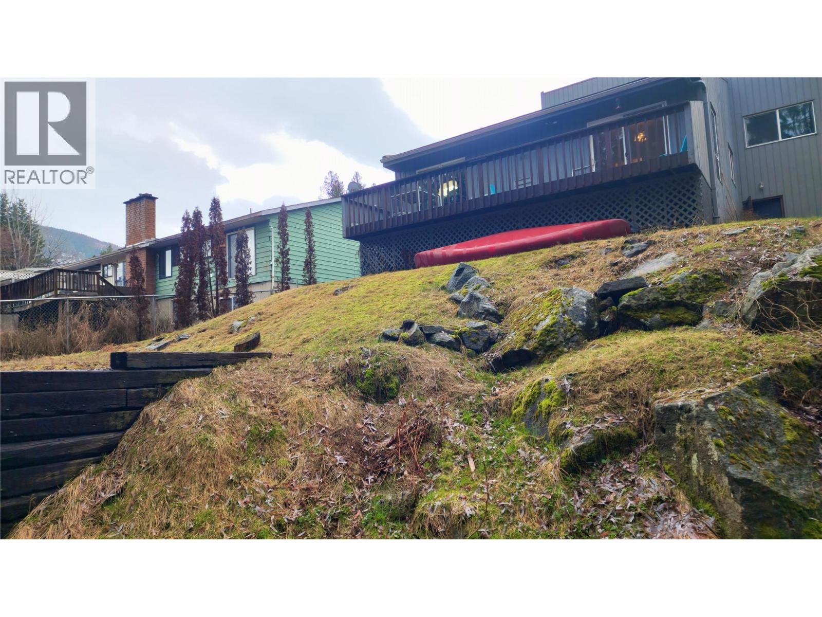 1010 GILKER Street, Nelson