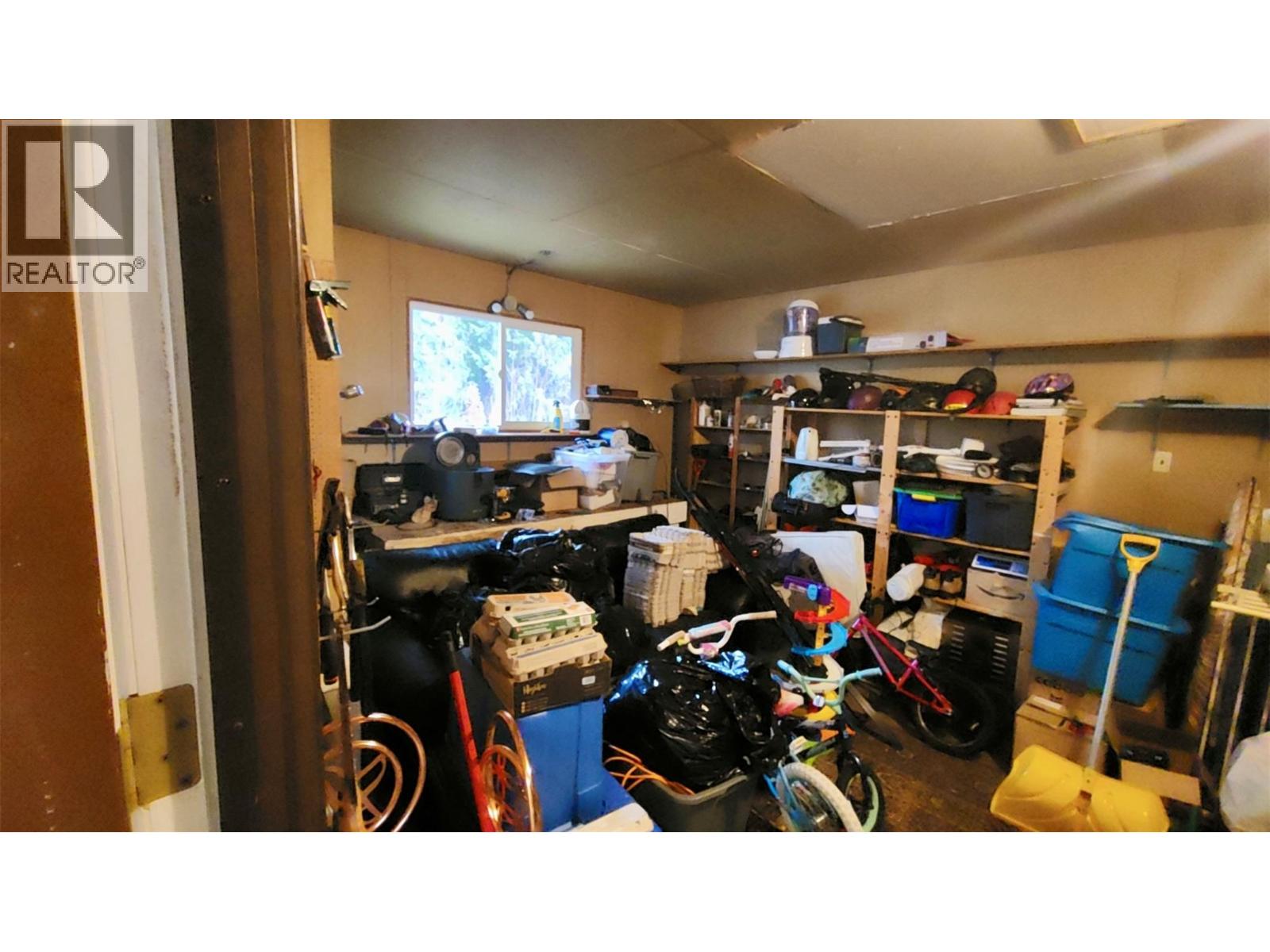 1010 GILKER Street, Nelson