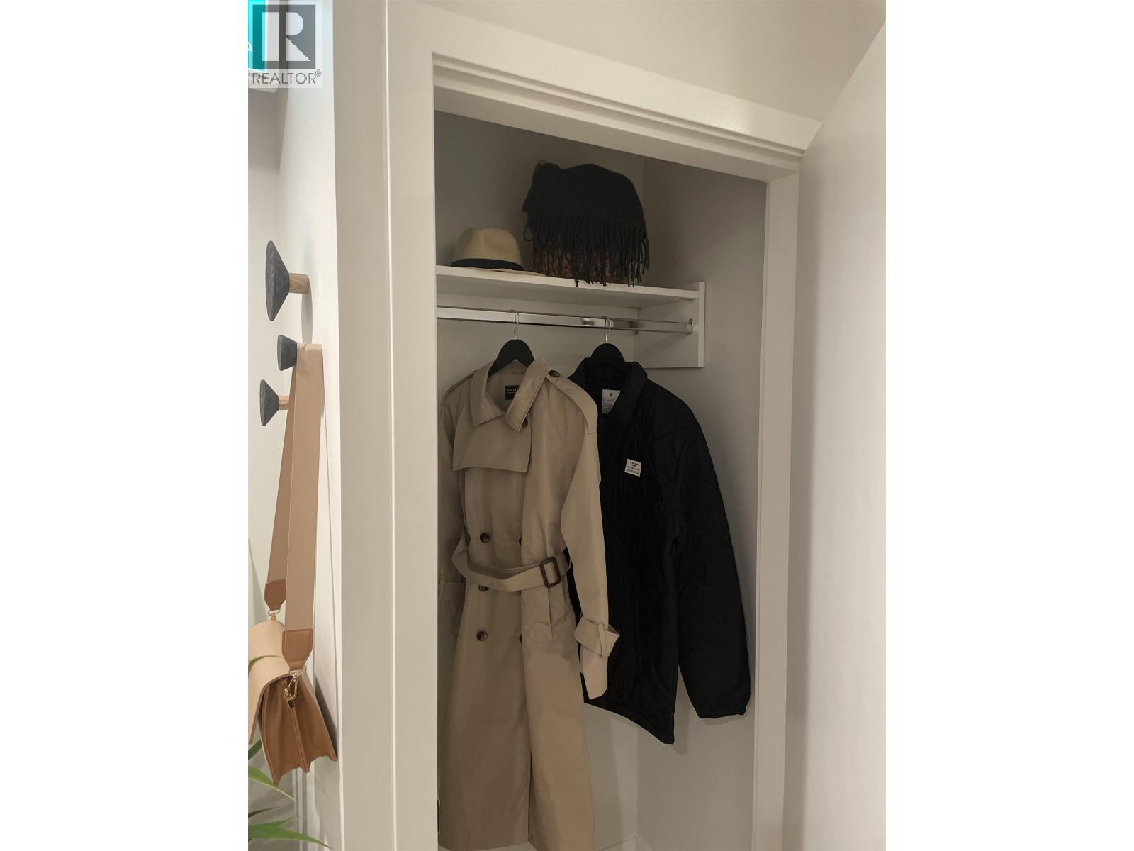 2501 203 KEARY STREET, New Westminster