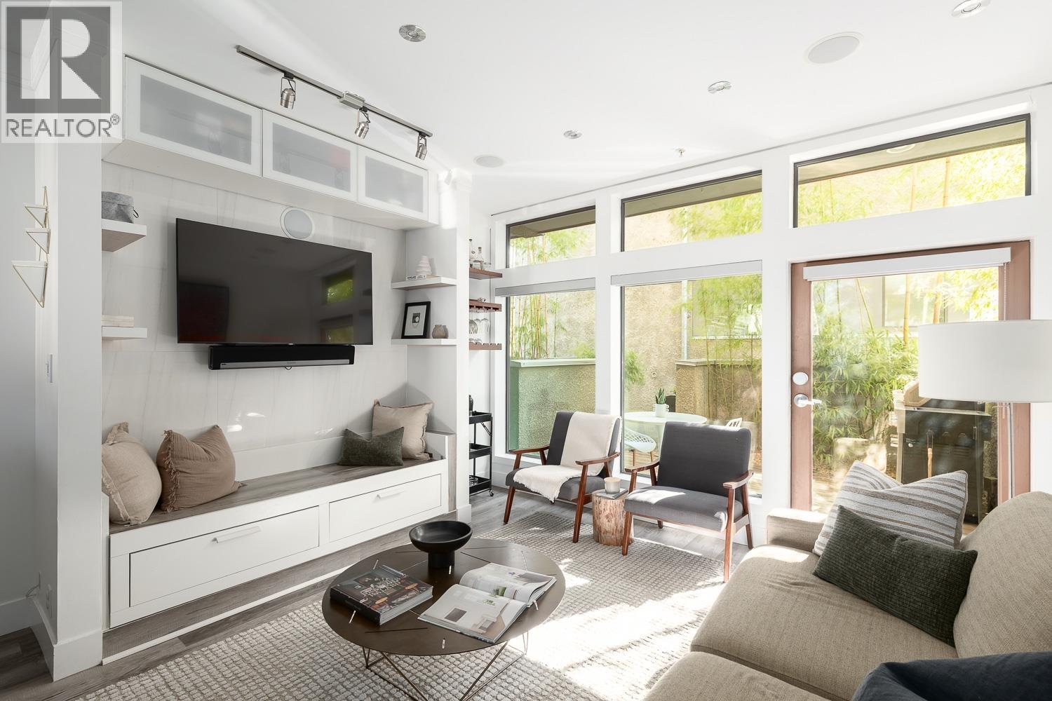 396 15TH Avenue - photo 2