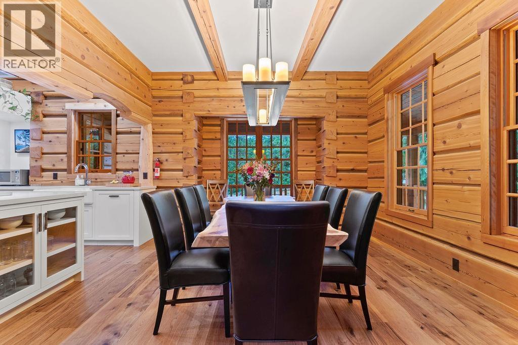 1710 HIGHWAY 99, Pemberton