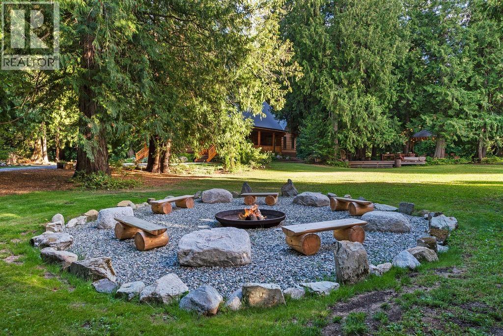 1710 HIGHWAY 99, Pemberton