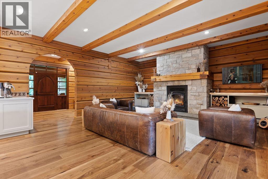 1710 HIGHWAY 99, Pemberton