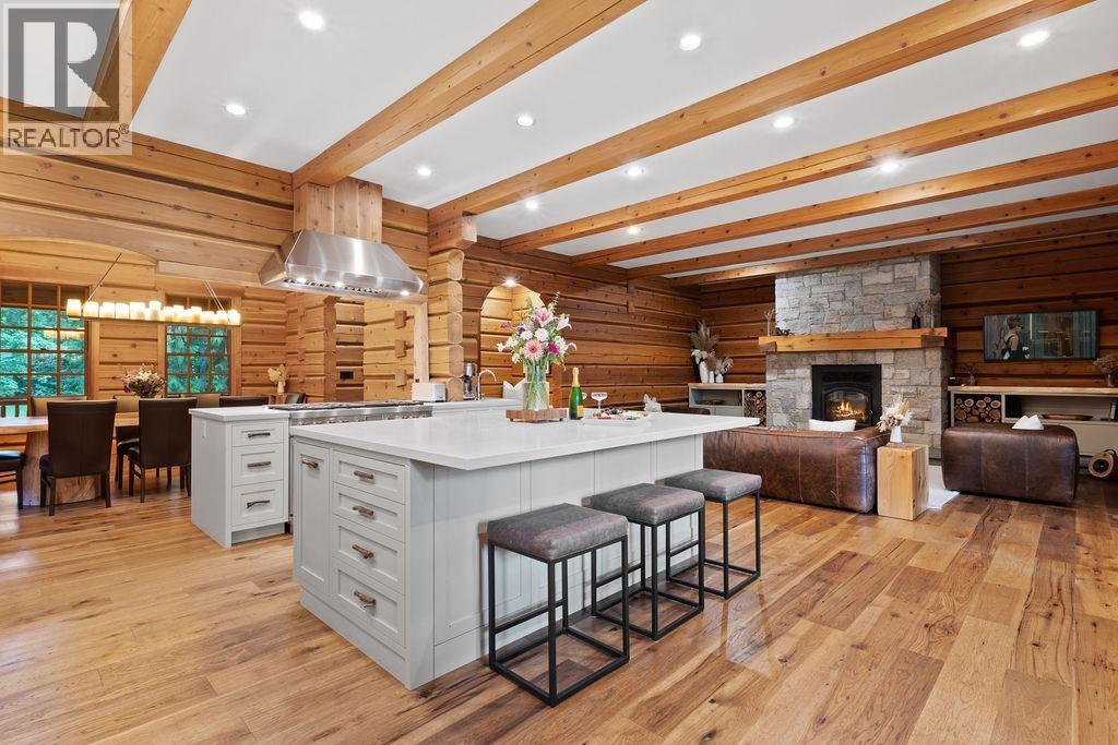 1710 HIGHWAY 99, Pemberton