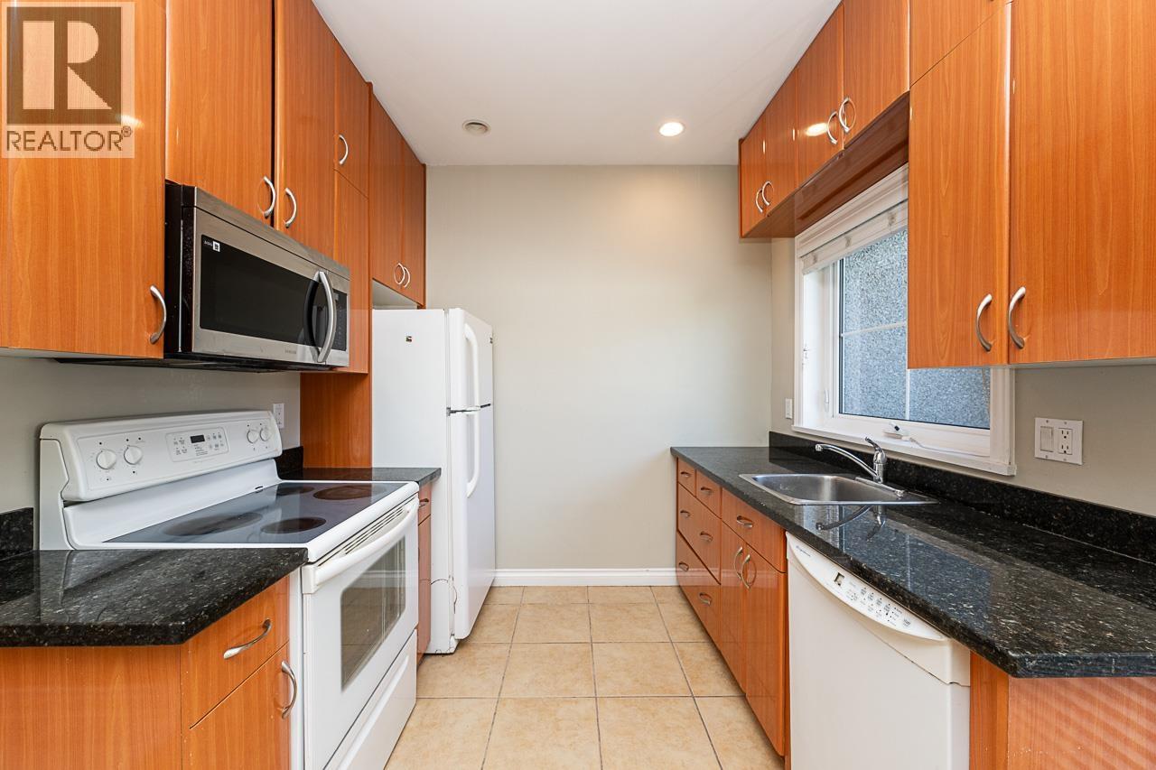 8671 MINLER Road, Richmond