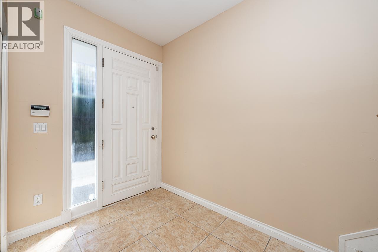 8671 MINLER Road, Richmond