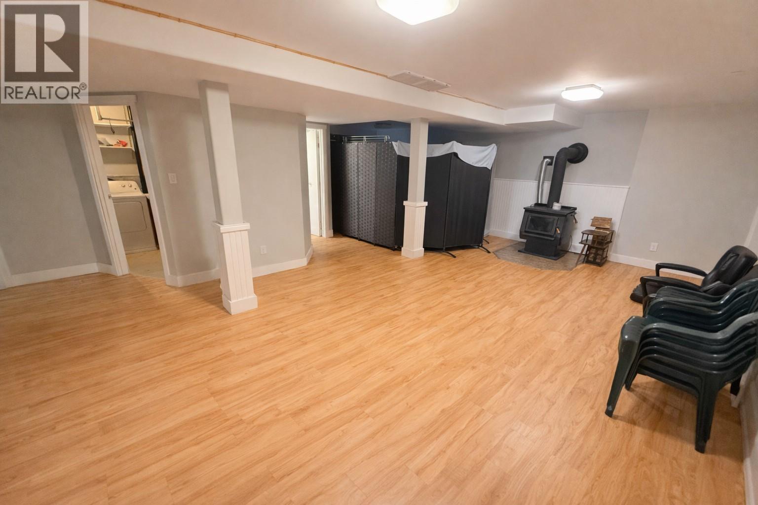 446 Corina Avenue - 26