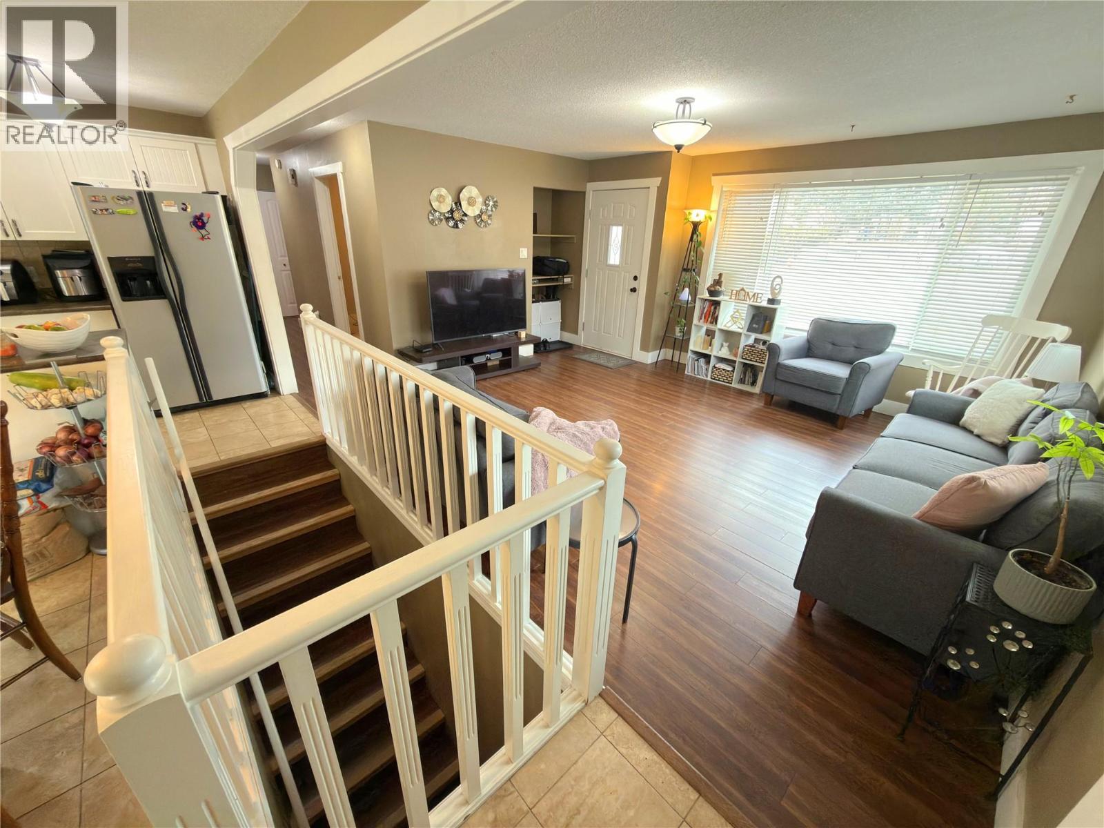 446 Corina Avenue - 10