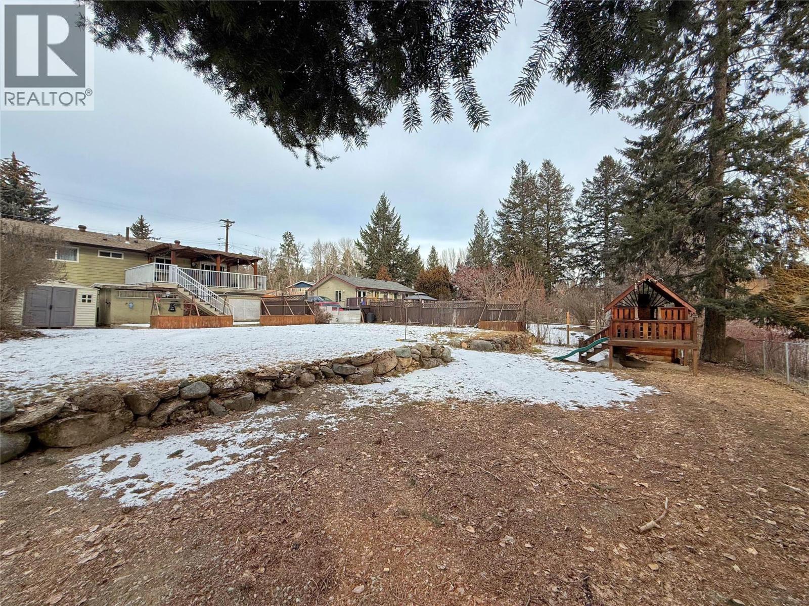 446 Corina Avenue - 36