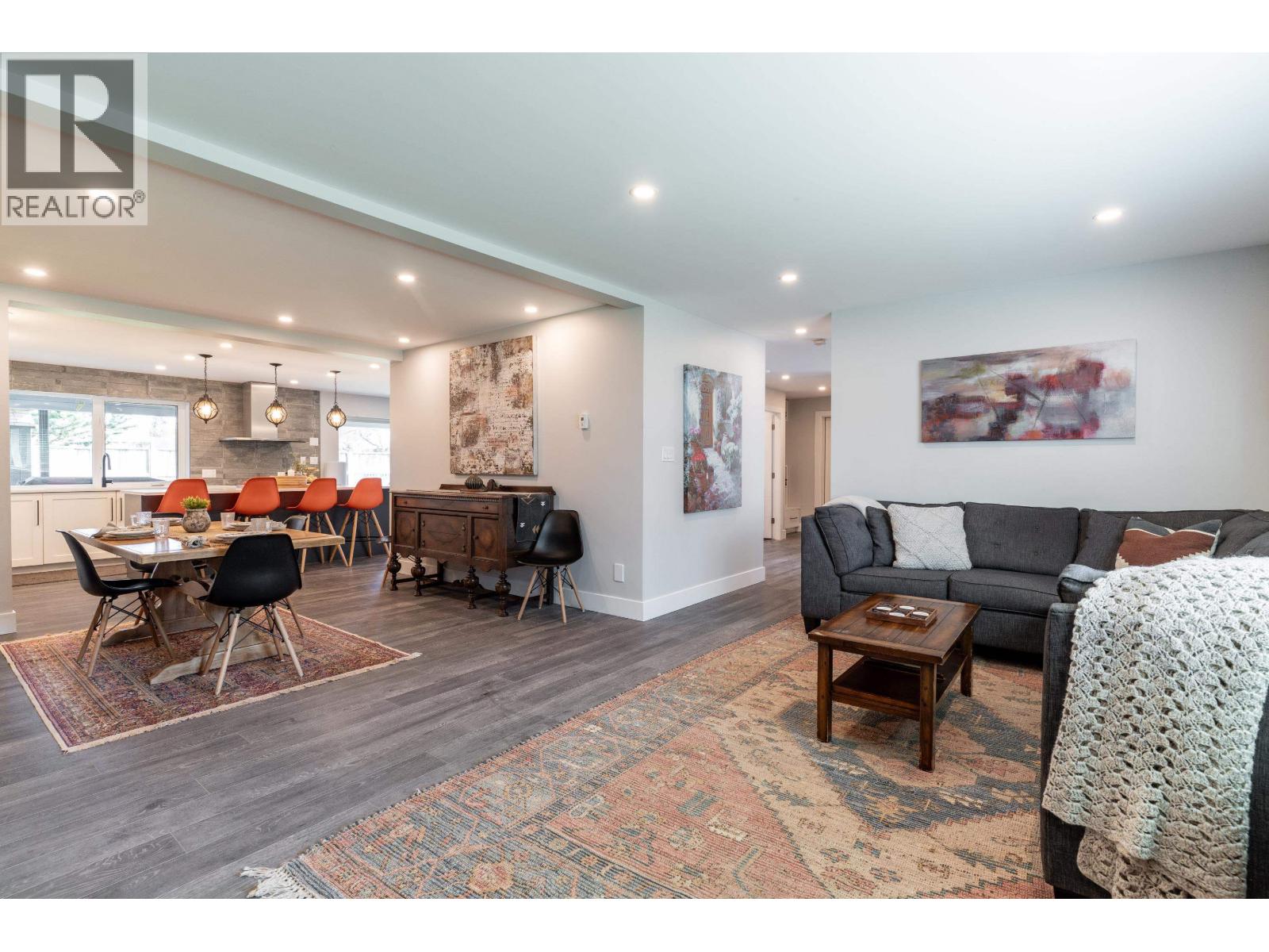 5365 MAPLE Crescent, Delta