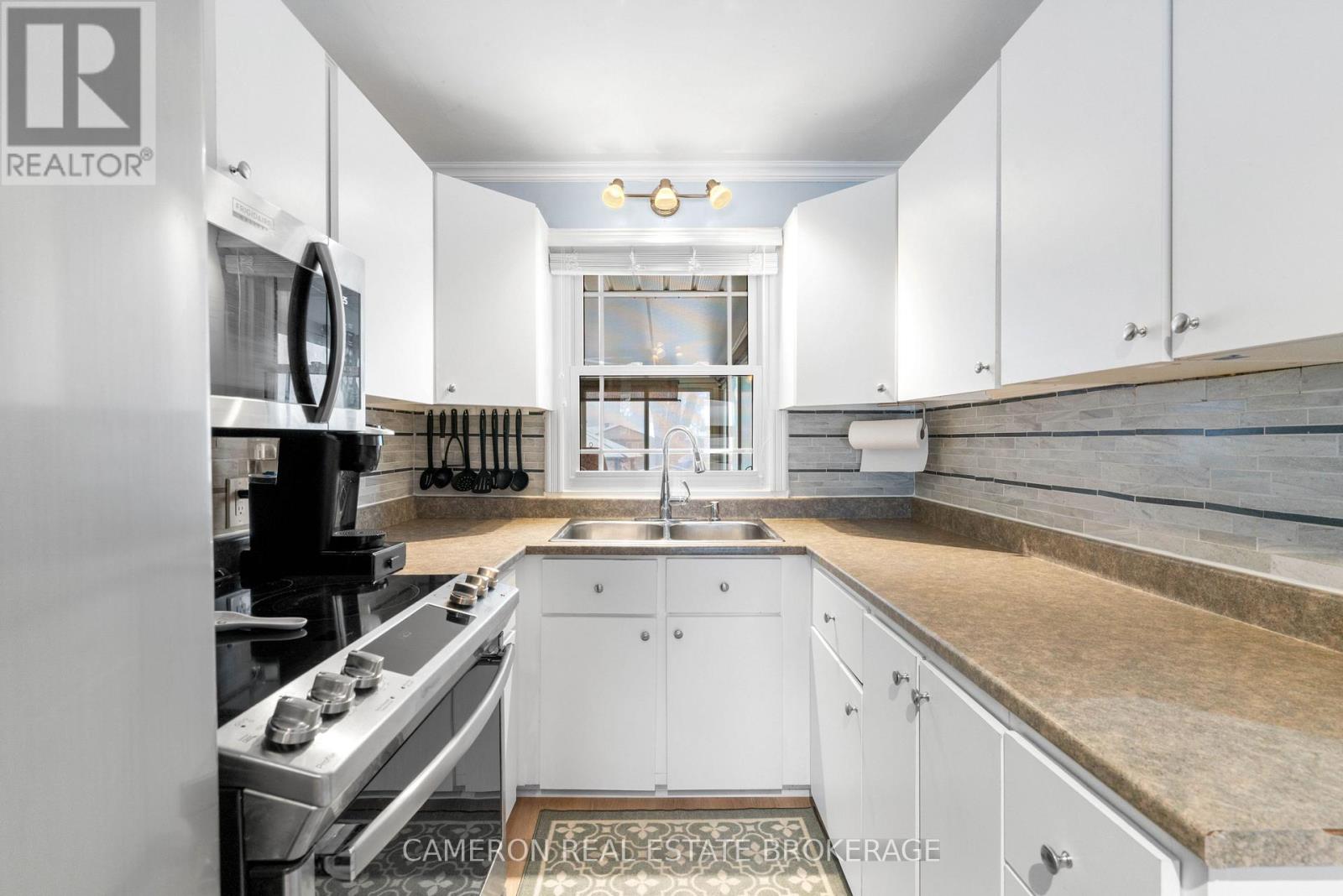 1513 FRANCES ANN AVENUE - 10