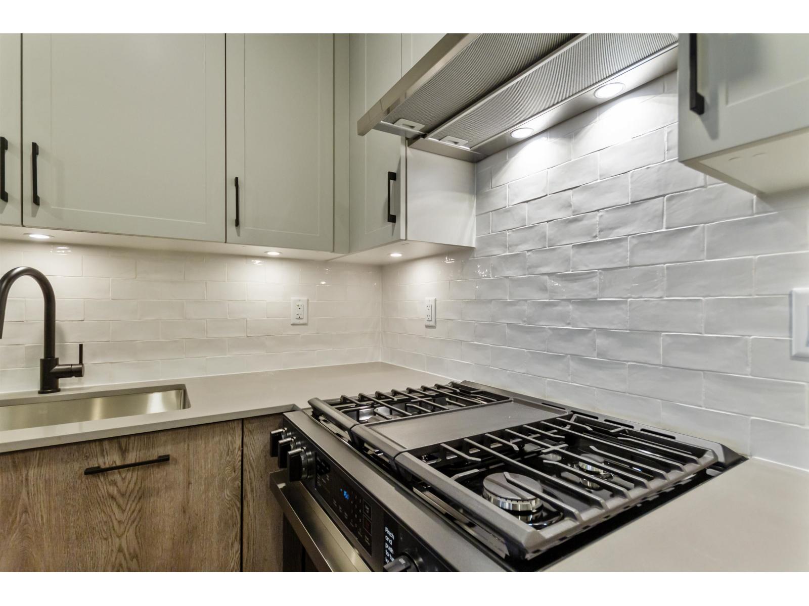 513 27218 ALDERGROVE TOWN CENTRE DRIVE