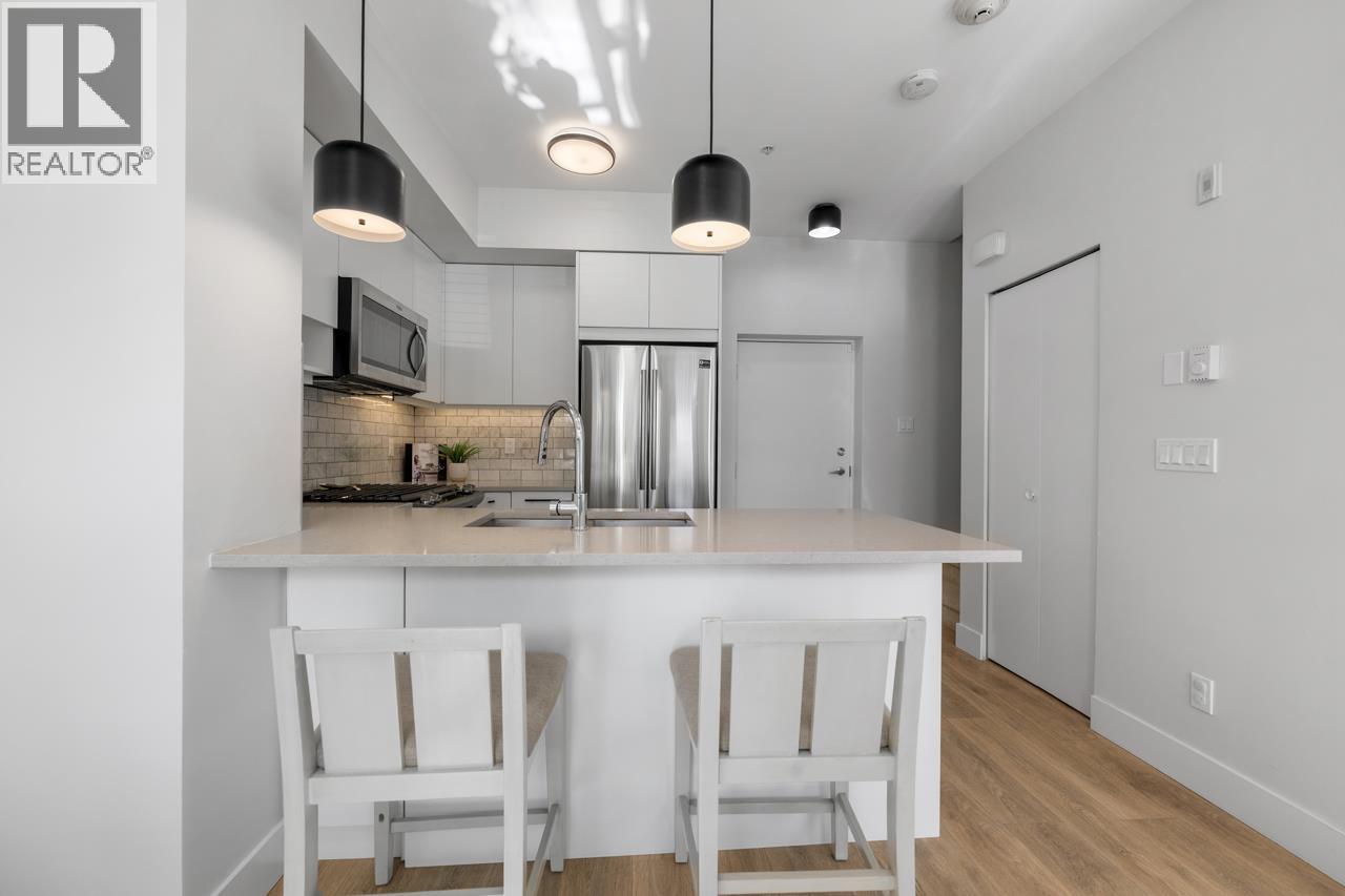 1307 CARIBOO STREET, New Westminster