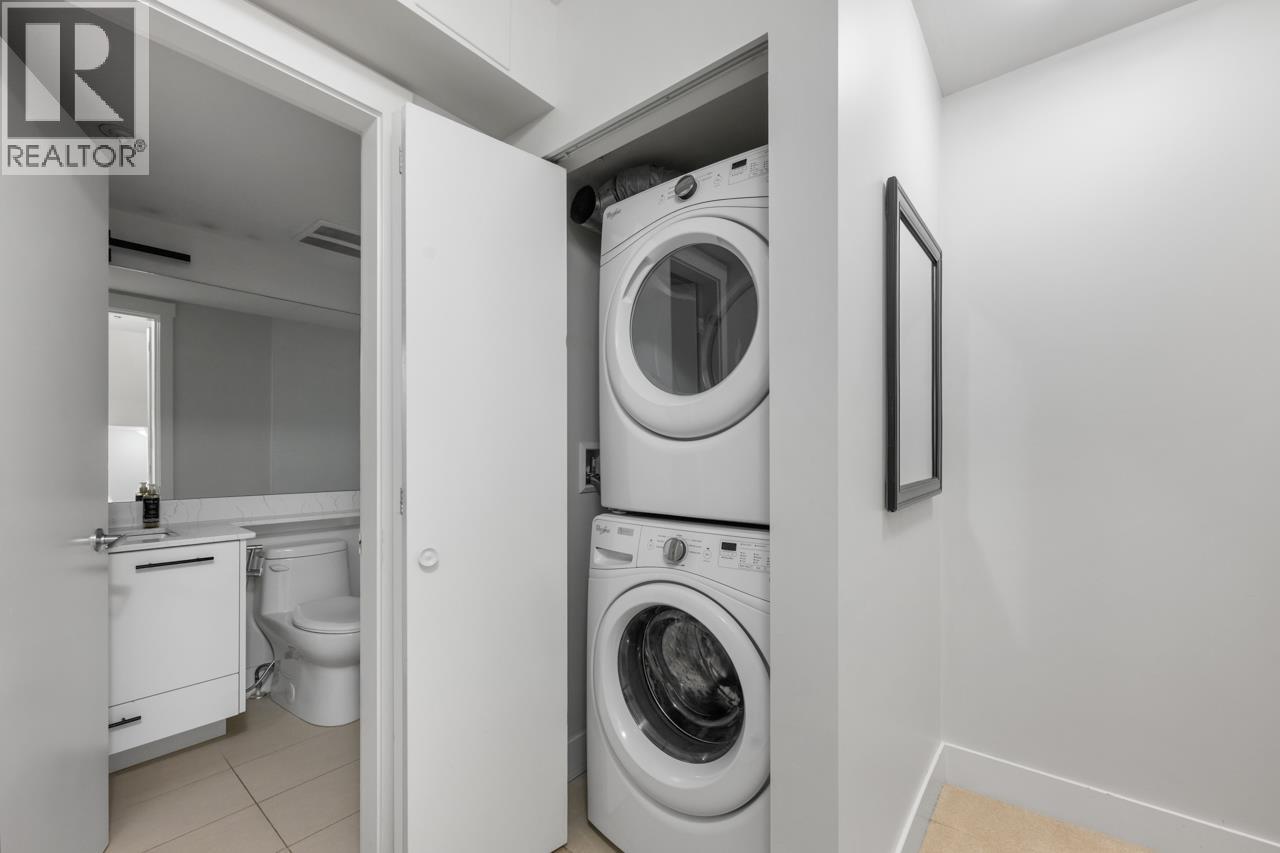 1307 CARIBOO STREET, New Westminster