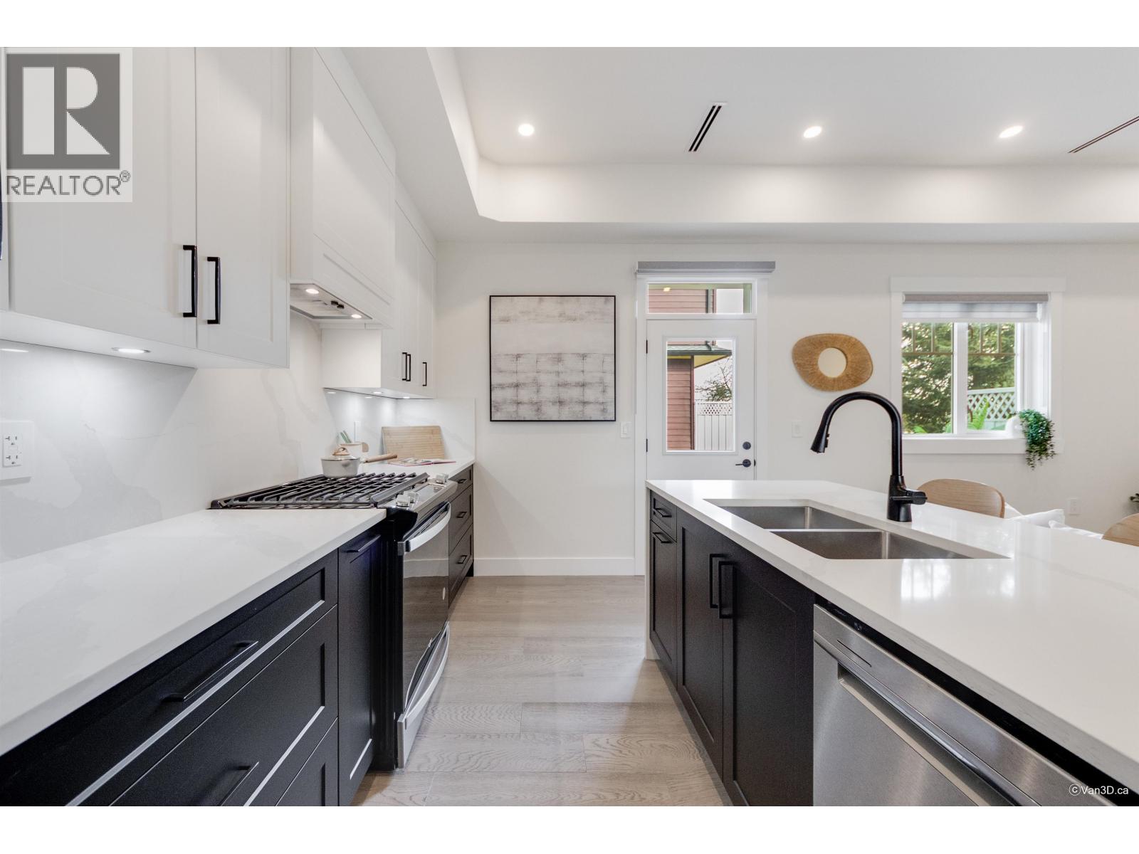 102 235 LEBLEU STREET, Coquitlam