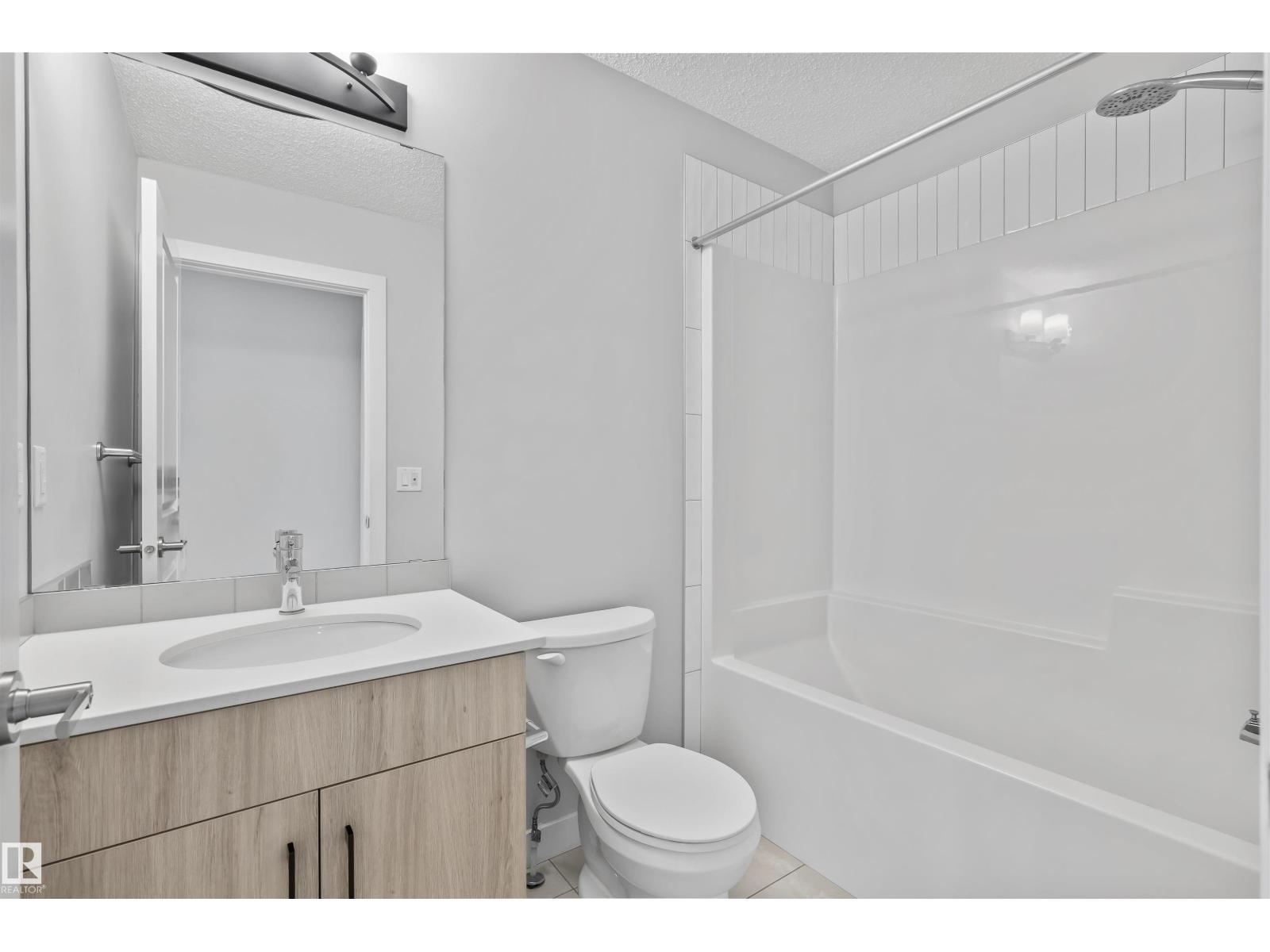 #80 11910 35 AV SW - 23