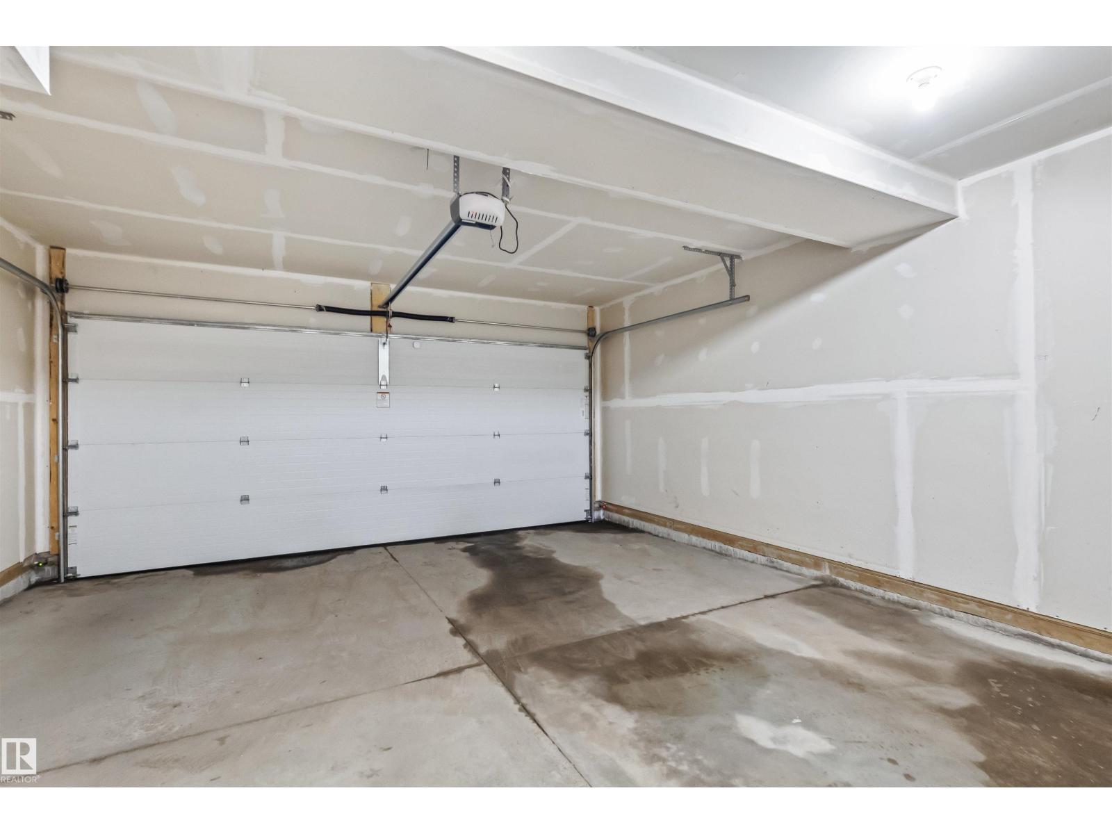 #80 11910 35 AV SW - 27