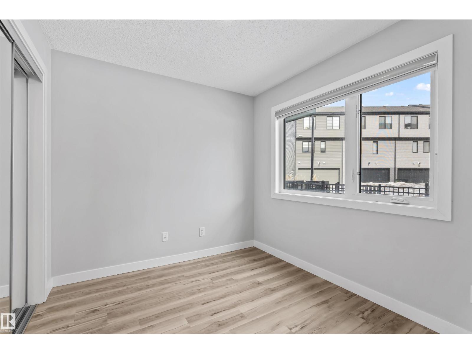 #80 11910 35 AV SW - 3