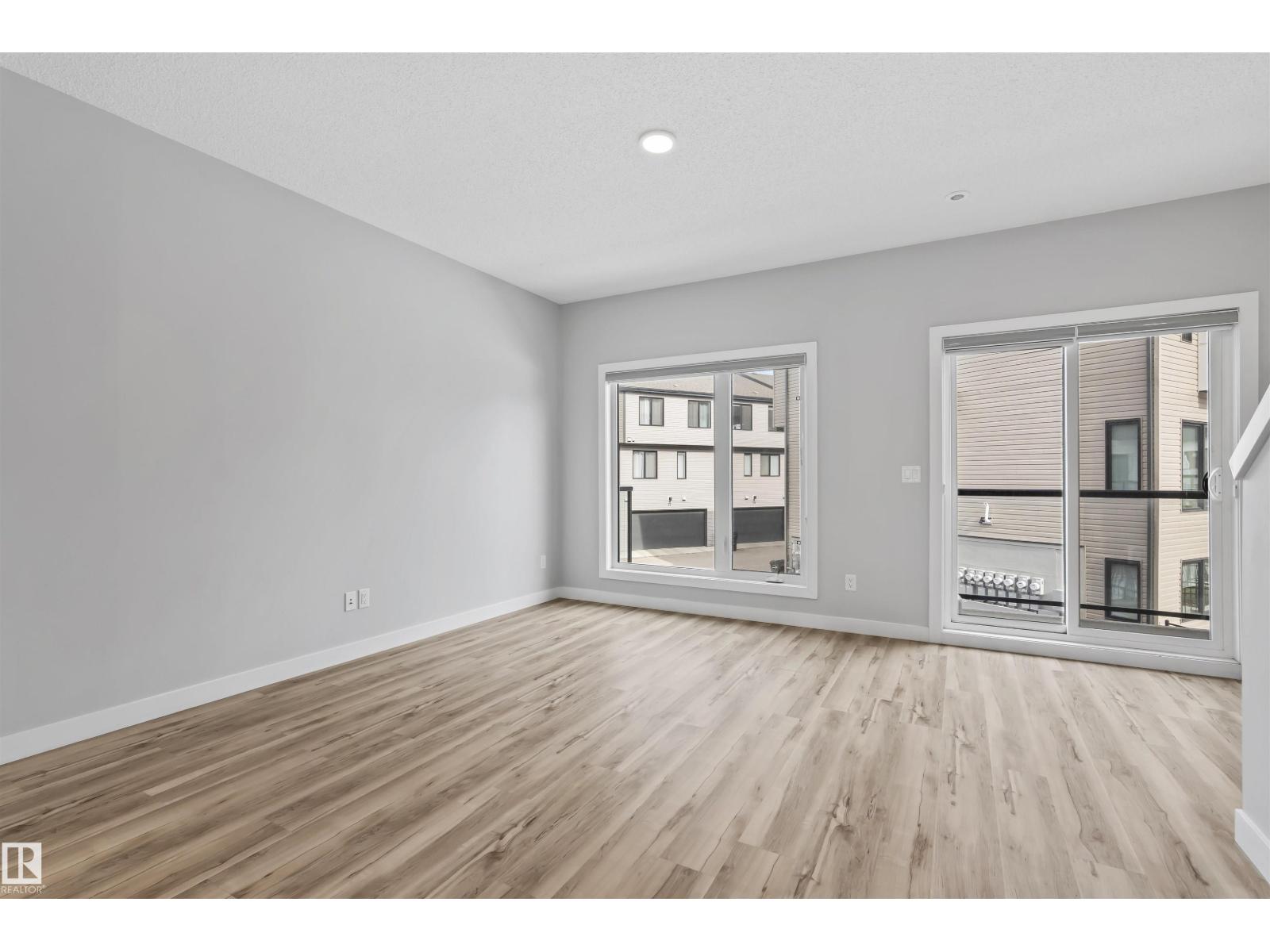 #80 11910 35 AV SW - 6