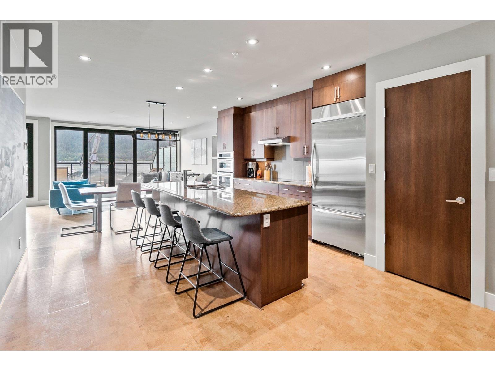 105 326 Mara Lake Lane, Sicamous