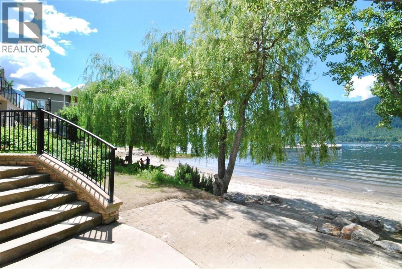 105 326 Mara Lake Lane, Sicamous