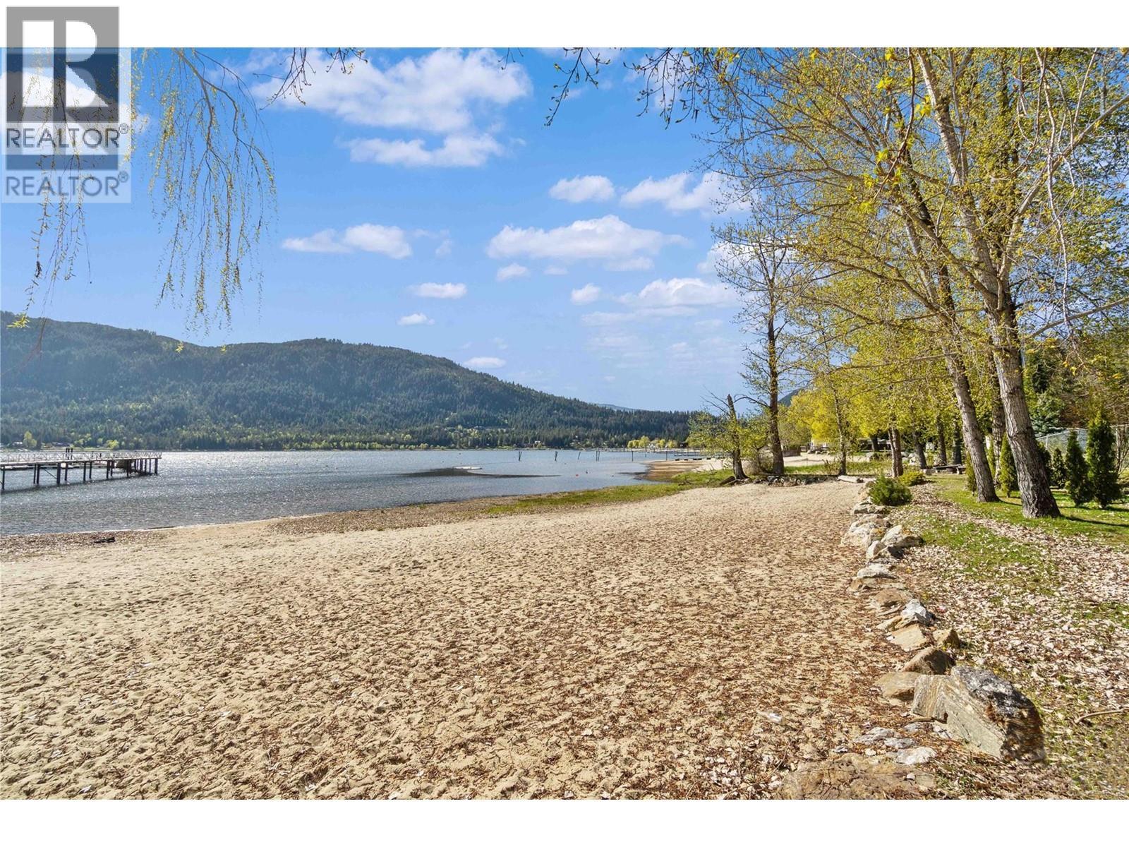 105 326 Mara Lake Lane, Sicamous