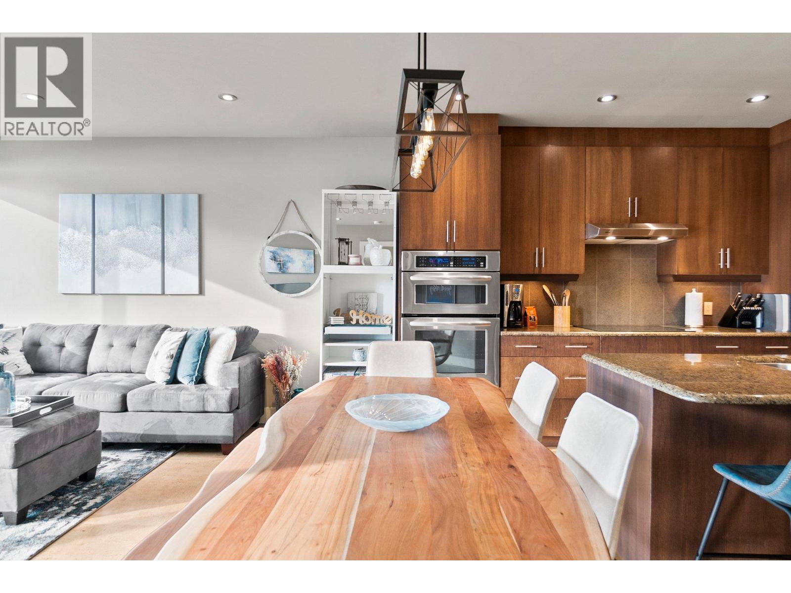 105 326 Mara Lake Lane, Sicamous