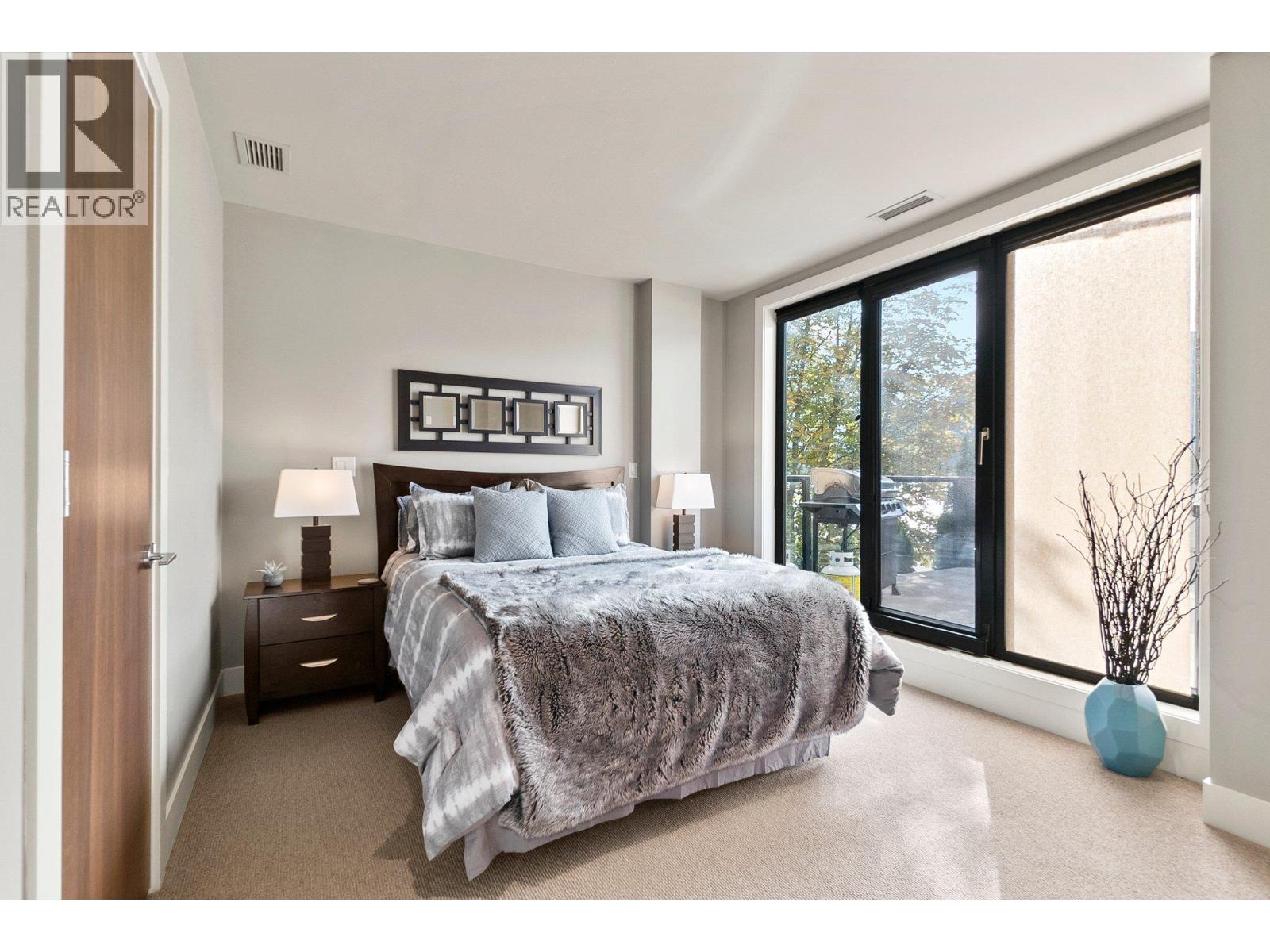 105 326 Mara Lake Lane, Sicamous