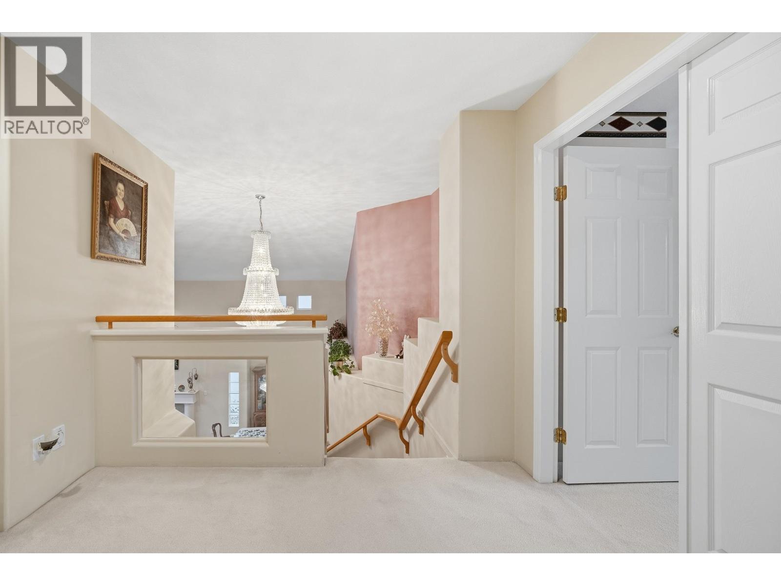 30 LINDEN COURT, Port Moody