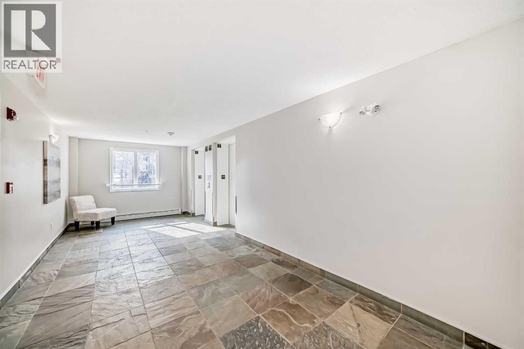 Single Family House for Sale in   Country Village Manor NE Country Hills Village Calgary 