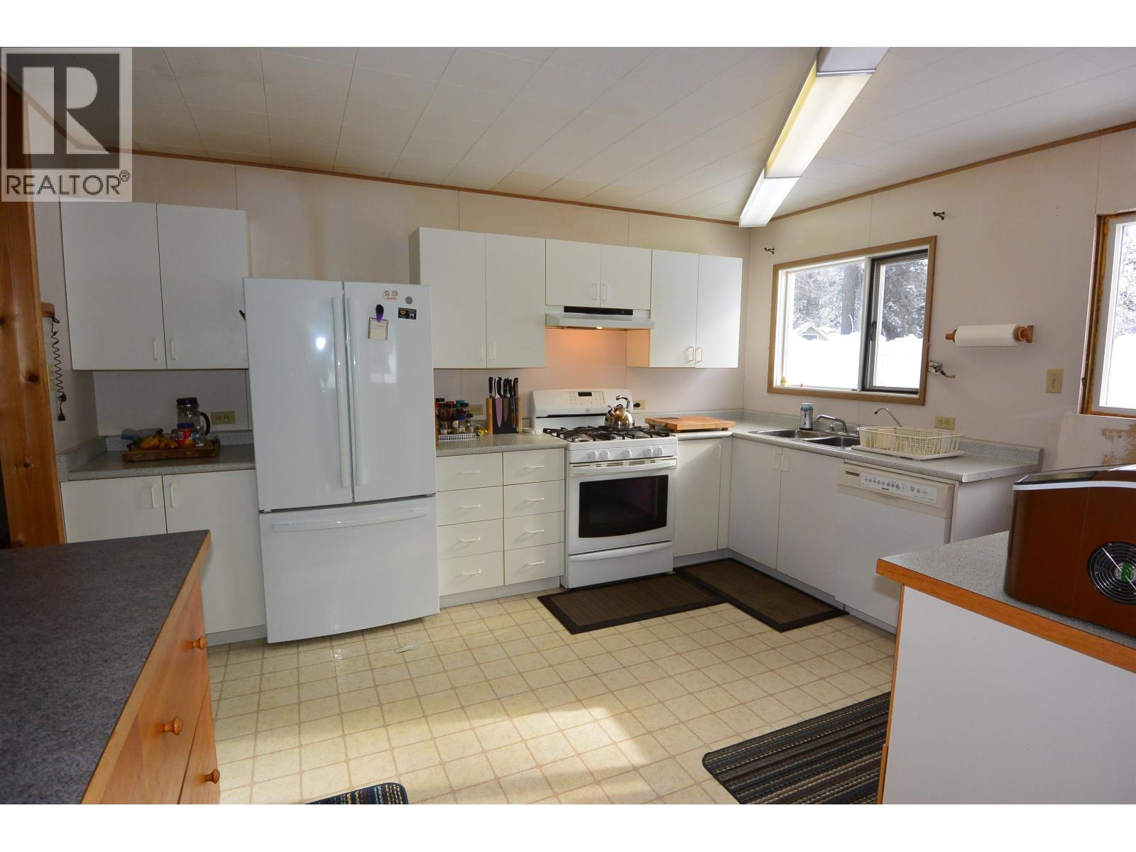 19 TINTINA ROAD - 13