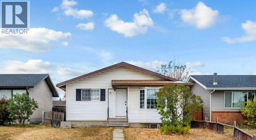 Single Family House Bungalow for Sale in  Falwood Way NE Falconridge Calgary 