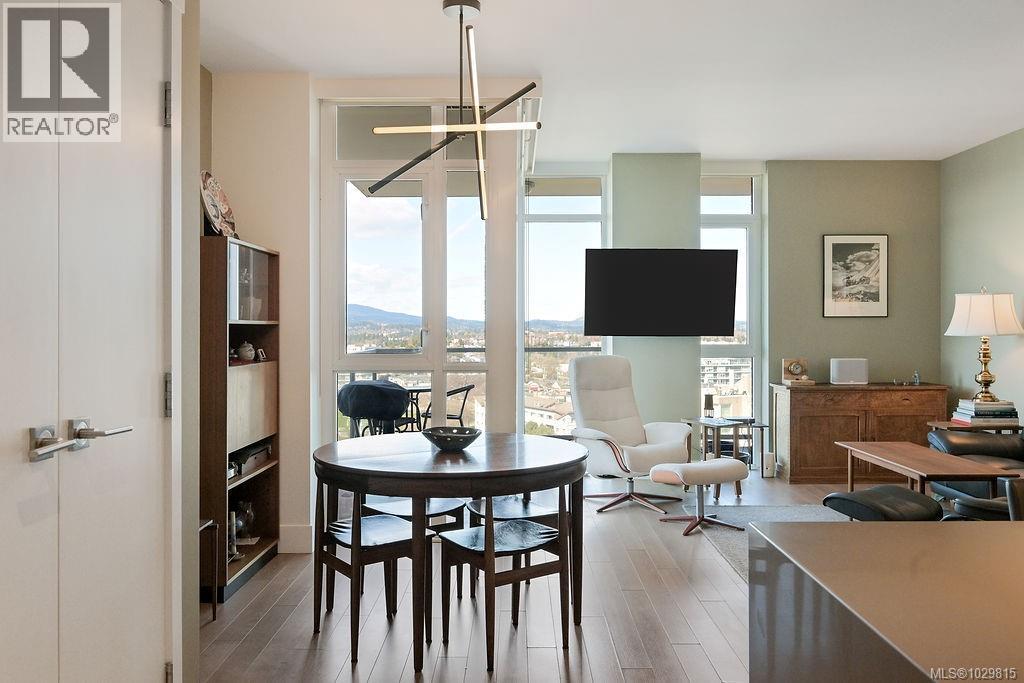 1404 83 Saghalie Road, Victoria