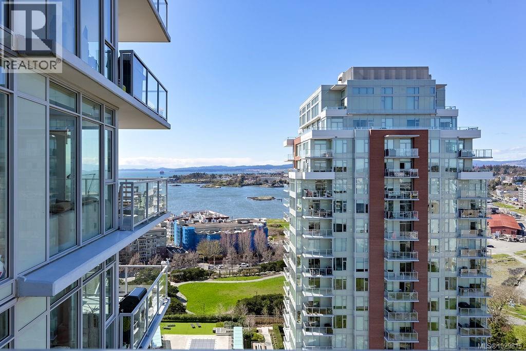 1404 83 Saghalie Road, Victoria