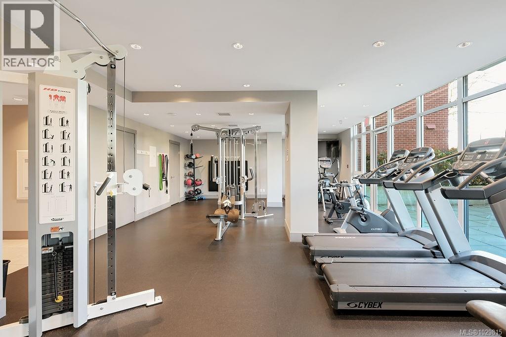 1404 83 Saghalie Road, Victoria