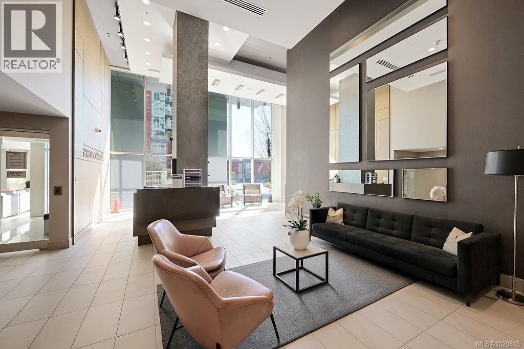 1404 83 Saghalie Road, Victoria