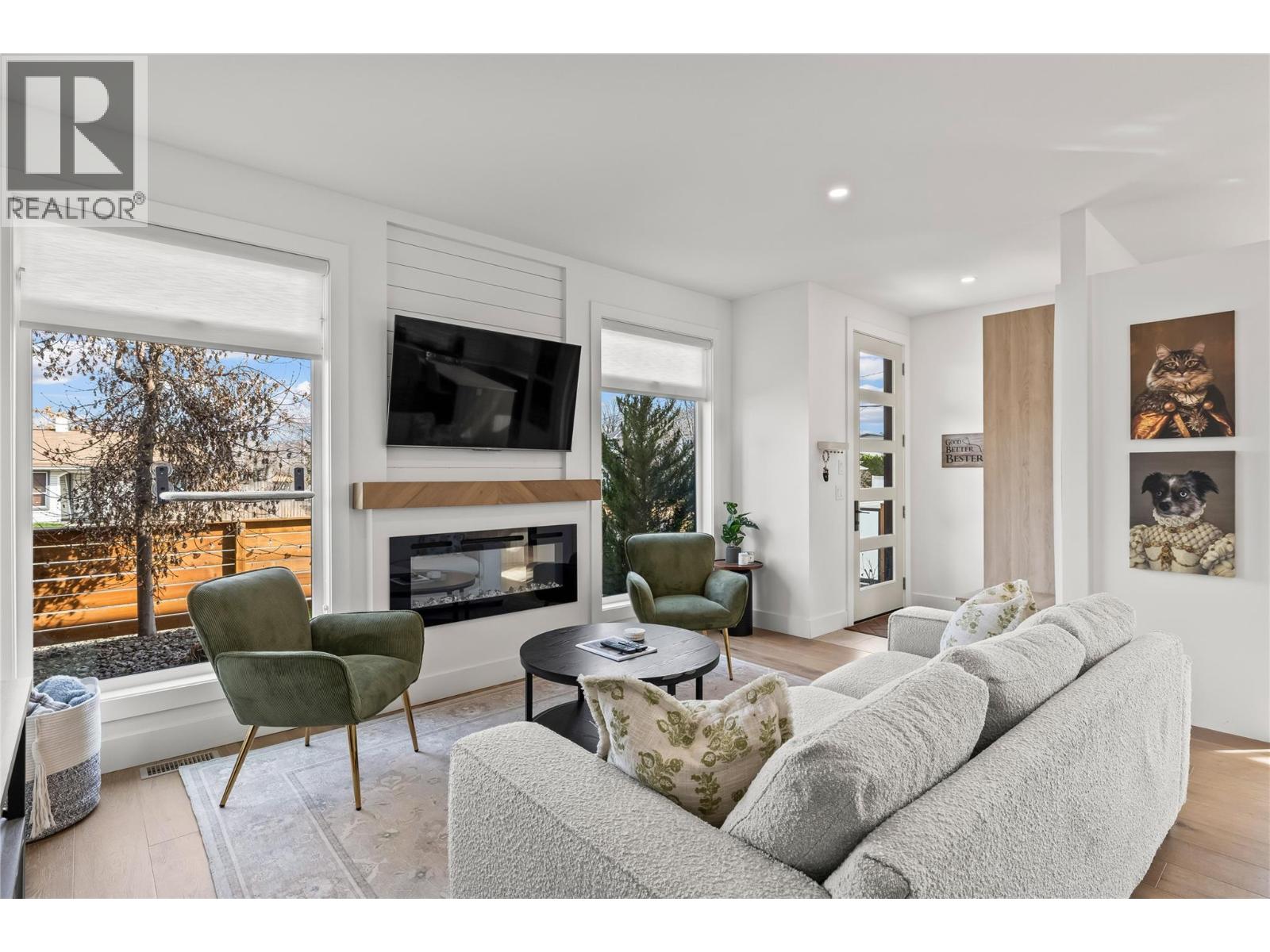 2 887 Morrison Avenue, Kelowna