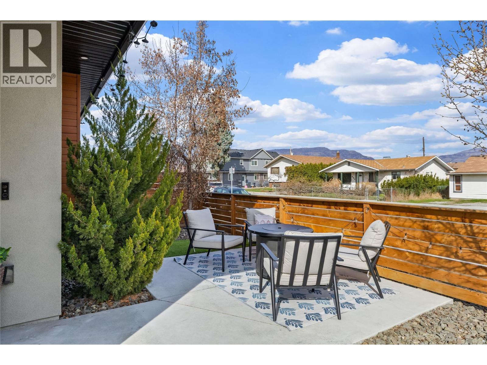 2 887 Morrison Avenue, Kelowna