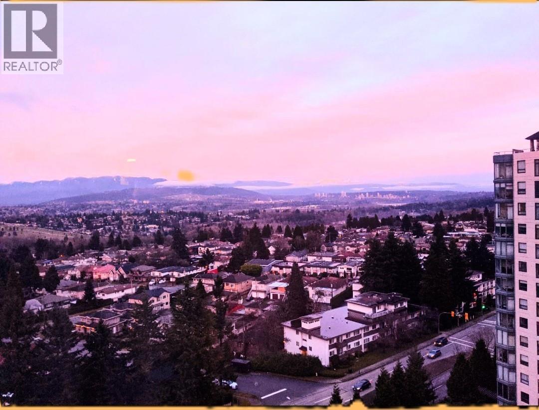 1703 4505 HAZEL Street - photo 2