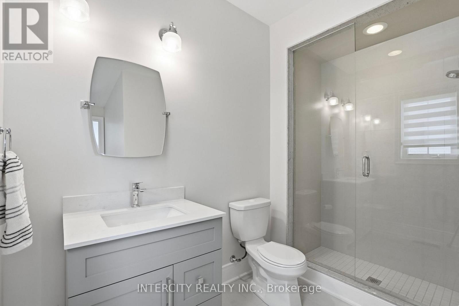 15 COASTAL TRAIL,King (Nobleton),,