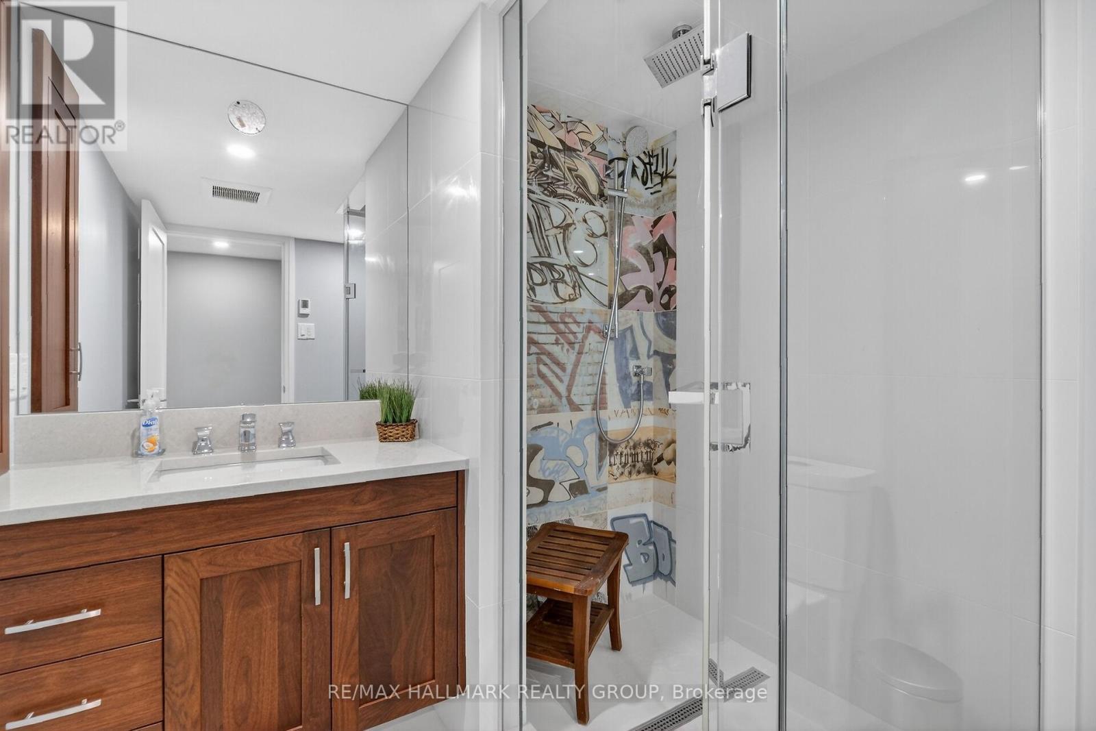 453 KEITH CRESCENT - 37